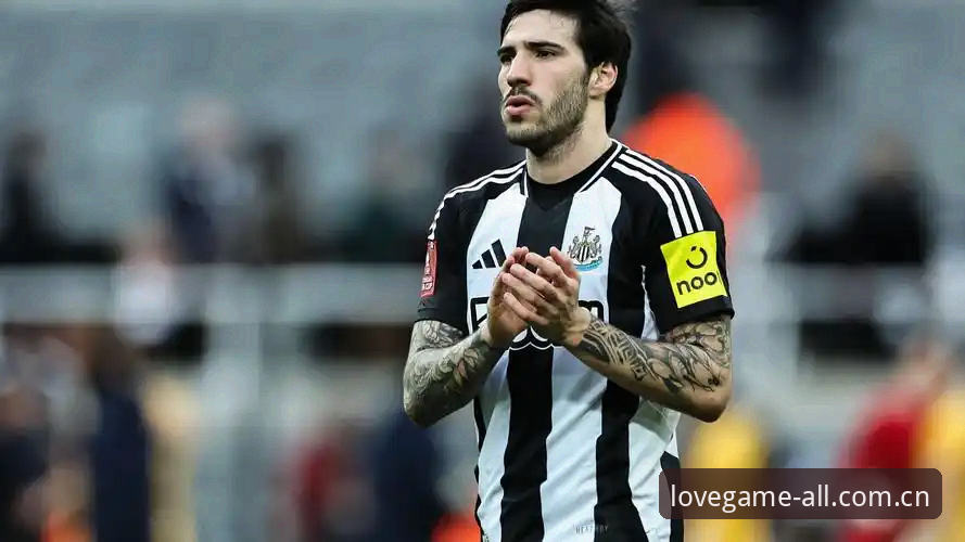 曼联中场双星引援计划详解：托纳利与埃德松交易前景分析